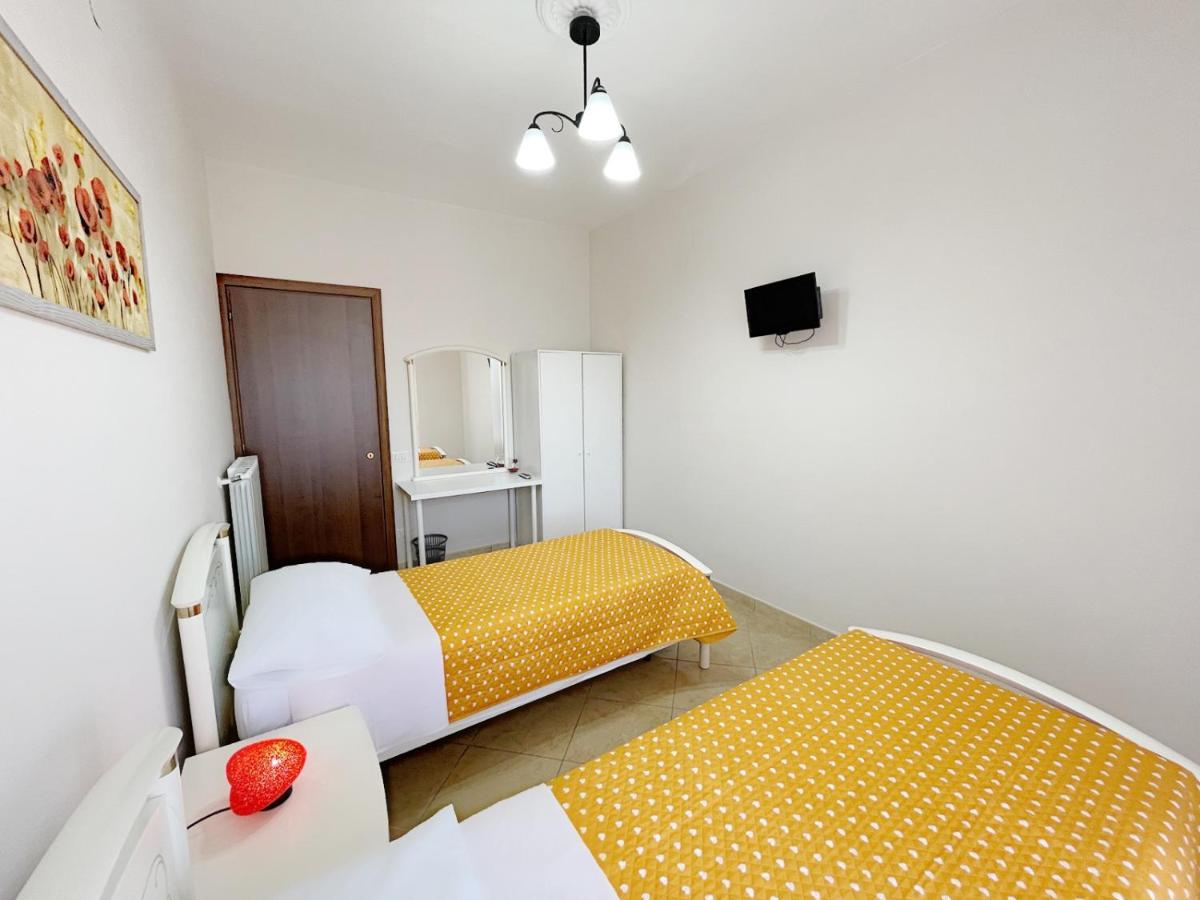 קסטלמרה די סטביה Flavia Apartment מראה חיצוני תמונה